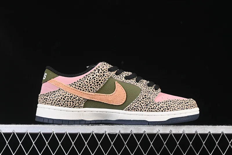 All Categories Nk SB Dunk Series Nk SB Dunk Low low-top sneakers Arts-Rec Skateshop x Nike SB Dunk Low Pro joint model low-top casual sneakers IH3211-200